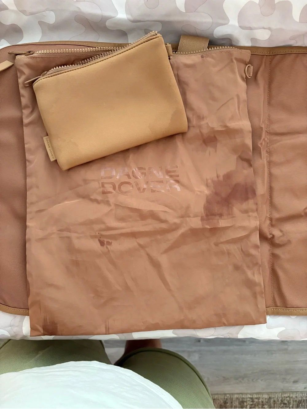DAGNE DOVER INDI NEOPRENE DIAPER BACKPACK IN CAMEL